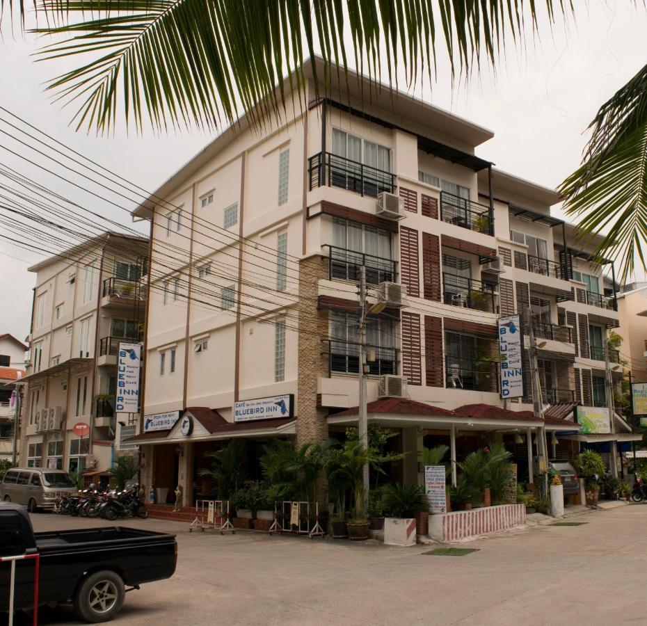 Bluebird Inn Pattaya Bagian luar foto