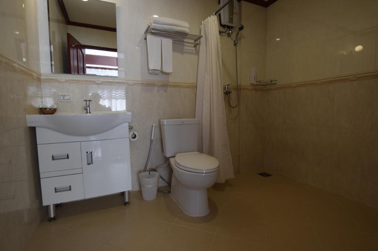 Bluebird Inn Pattaya Bagian luar foto
